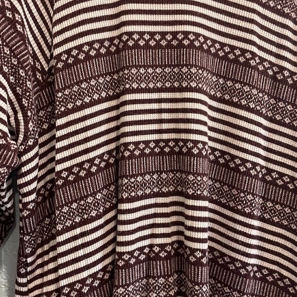 Aerie Burgundy & Red Fair Isle Crew Neck Long Sleeve Thermal Size Medium - Picture 7 of 9
